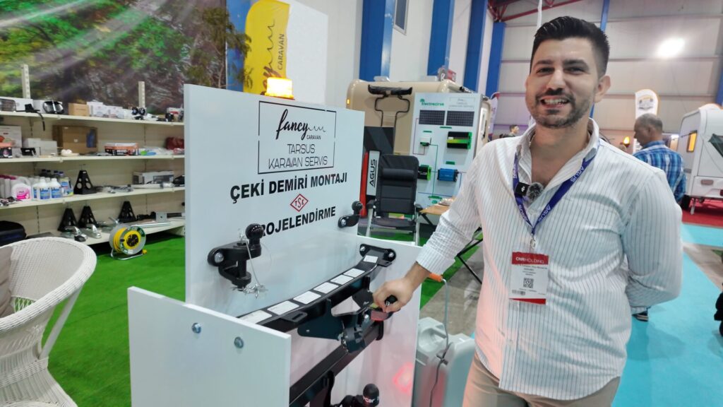 Schicke Karawane: Ausrüstung und Zubehör, die das Leben im Wohnwagen erleichtern 2 Fancy Caravan